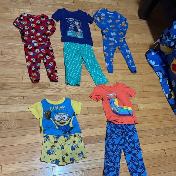 Cat & Jack Other - Bundle of six Kids Pajama Sets